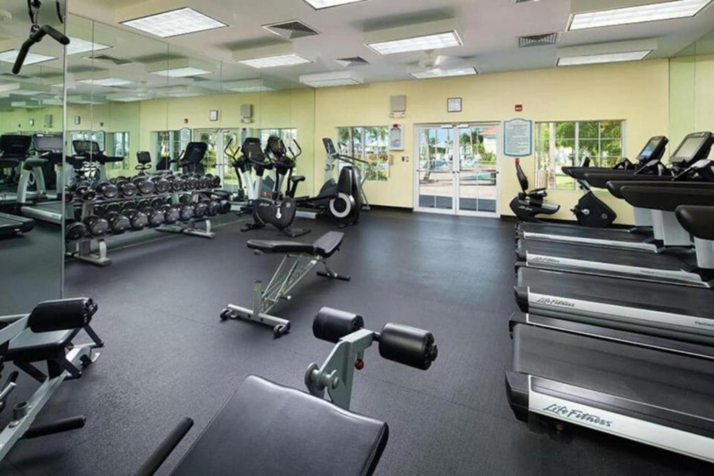 Beautiful 1bd With Amazing Amenities Pool, Kiddie Pool, And Nassau